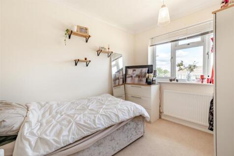 8656746-interior17.jpg