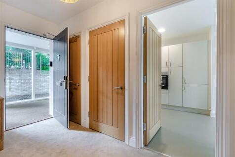 8658266-interior14.jpg