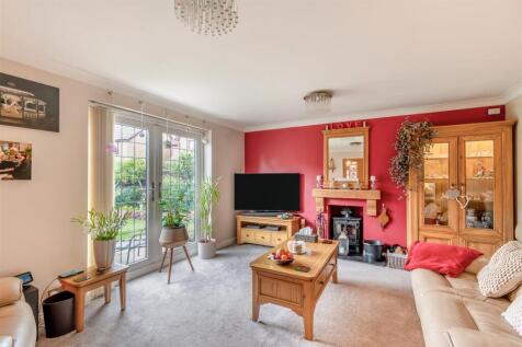 8657719-interior18.jpg