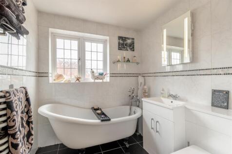 8657719-interior11.jpg