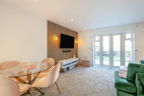 8660212-interior09.jpg
