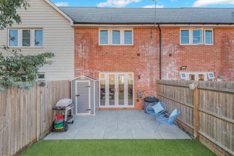 8660212-exterior04.jpg