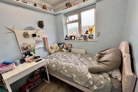 4th bedroom 2.jpg