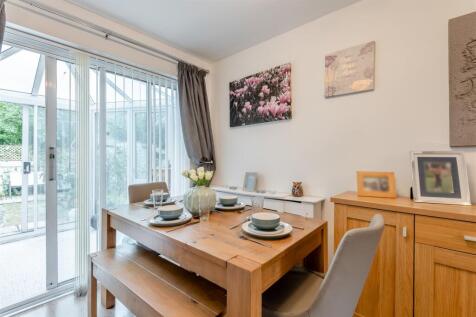 8660344-interior11.jpg