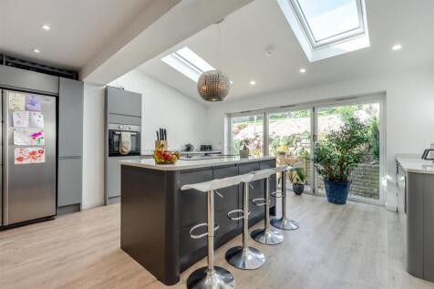 8664321-interior08.jpg