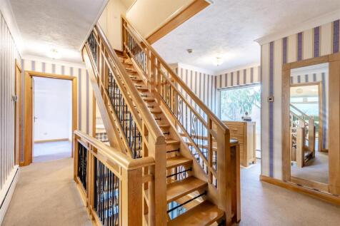 8664327-interior08.jpg