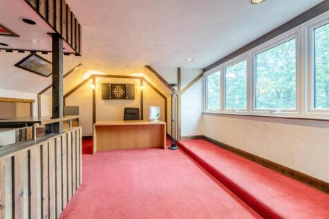 8664327-interior10.jpg