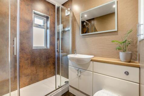 8665253-interior02.jpg