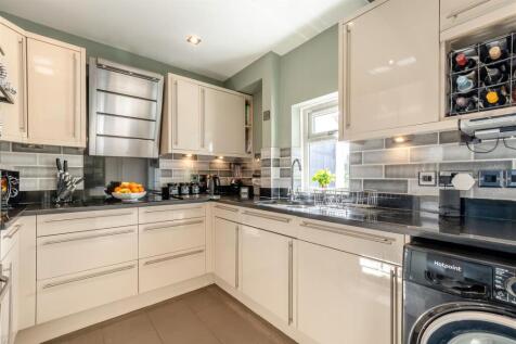 8665253-interior14.jpg