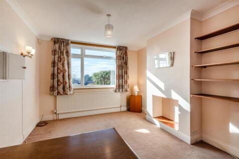 8637847-interior01.jpg