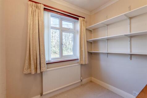 8637847-interior23.jpg