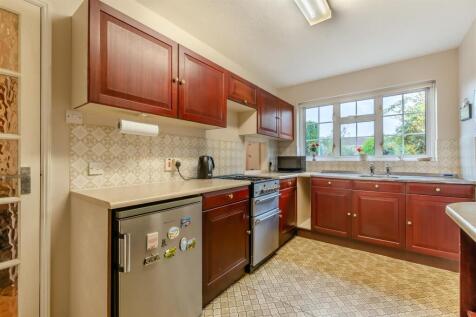 8627178-interior10.jpg