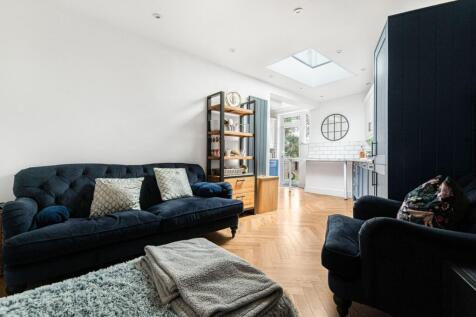Family Room/ kitchen