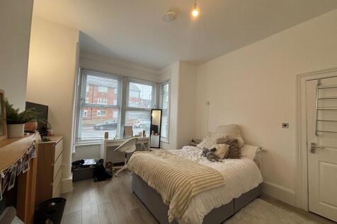 Room 8