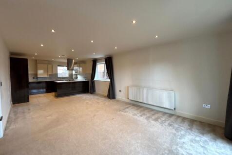 Open plan kitchen/Lounge