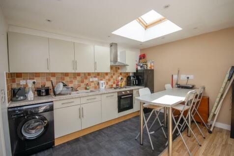 BUNGALOW/ANNEXE