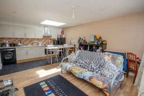 BUNGALOW/ANNEXE