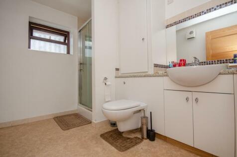 BUNGALOW/ANNEXE