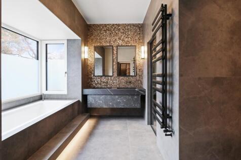 bedroom 1 Ensuite