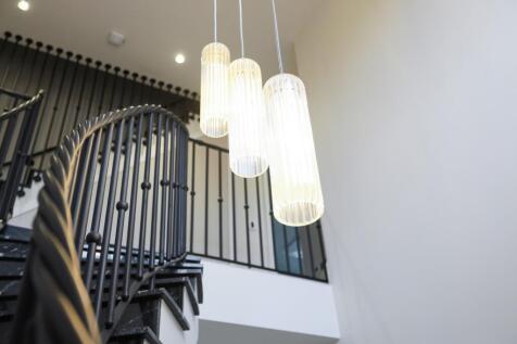 Lifestyle Light Hall