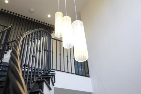 Lifestyle Light Hall