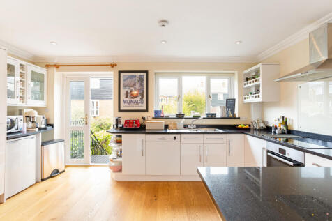Kitchen 3