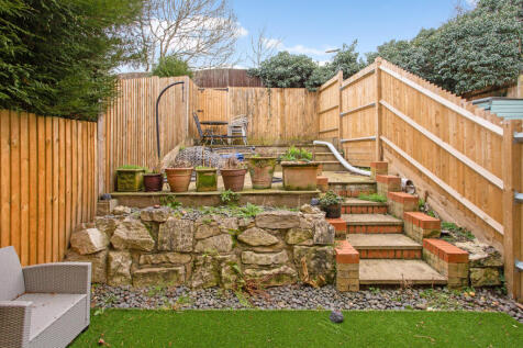 9 Lyster Mews 314124