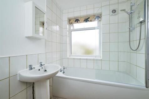 105 Wharf Rd Higham-26.jpg