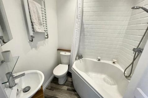 Ensuite 2