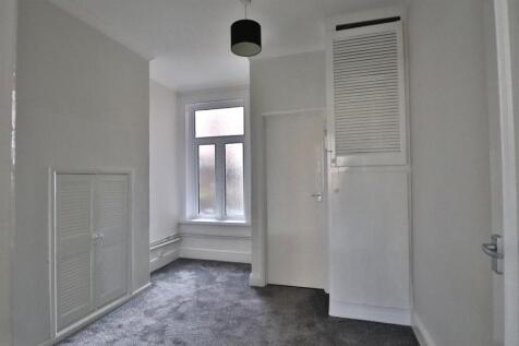 Bedroom 3.JPG