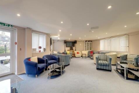 Communal Lounge.jpg