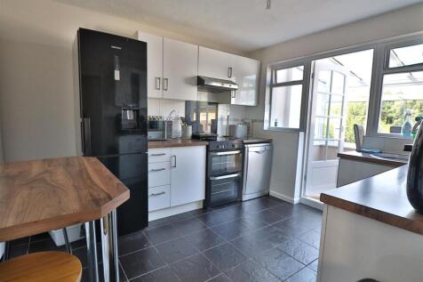 Kitchen - Breakfast Room.JPG