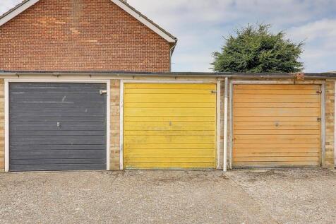 garage.jpg