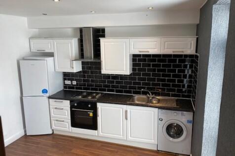 Kitchen 2.jpg