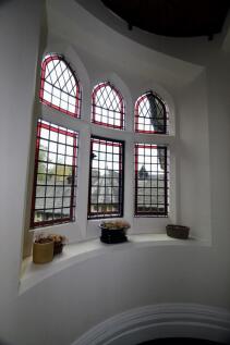 CE039B29-9C95-433...