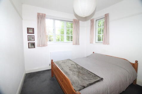 6201BAD5-A9C7-479...