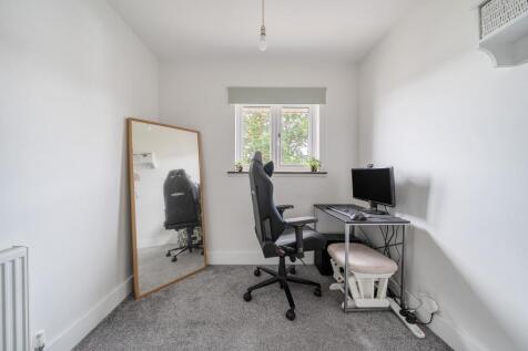 Study/bedroom