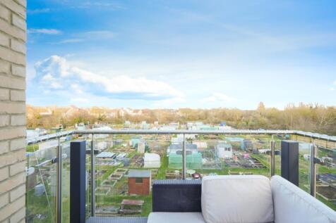 Property Image 9