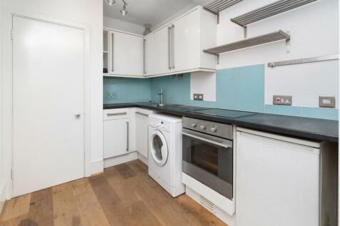 02 To Let Studio Flat Patio www.islingtonpropertie