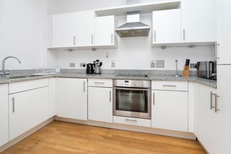 08 To Let 1 Bedroom Flat lever Street EC1 www.isli