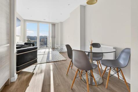 To Let 1 Bedroom Flat Vertex Wandle Road CR0 www.i