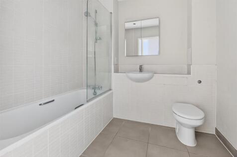 To Let 1 Bedroom Flat Vertex Wandle Road CR0 www.i