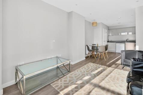 To Let 1 Bedroom Flat Vertex Wandle Road CR0 www.i