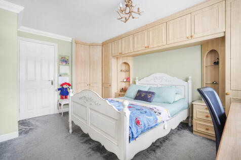 Bedroom 2 2