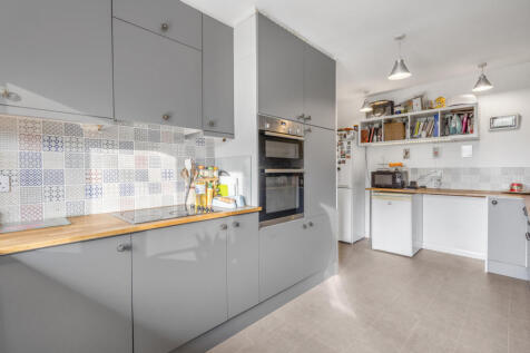 Kitchen 2