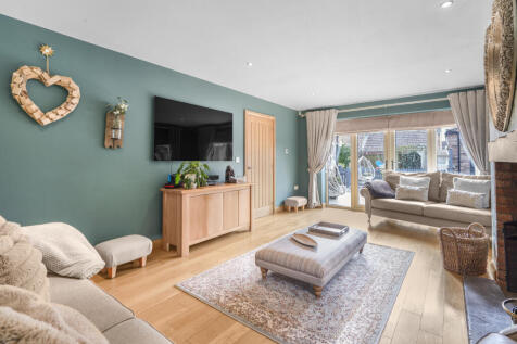 Lounge 2