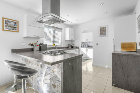 Kitchen Area 2