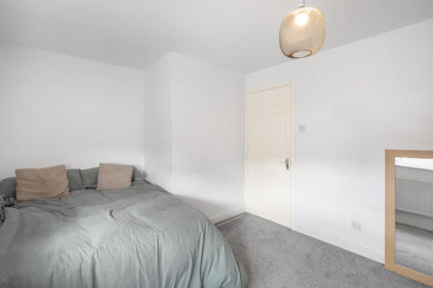Bed 2 2 