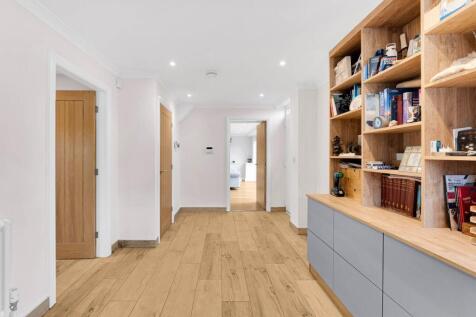 Property Image 31