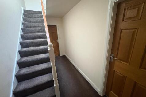 WhatsApp Image 2025-11-04 at 10.54.27 (1).jpeg